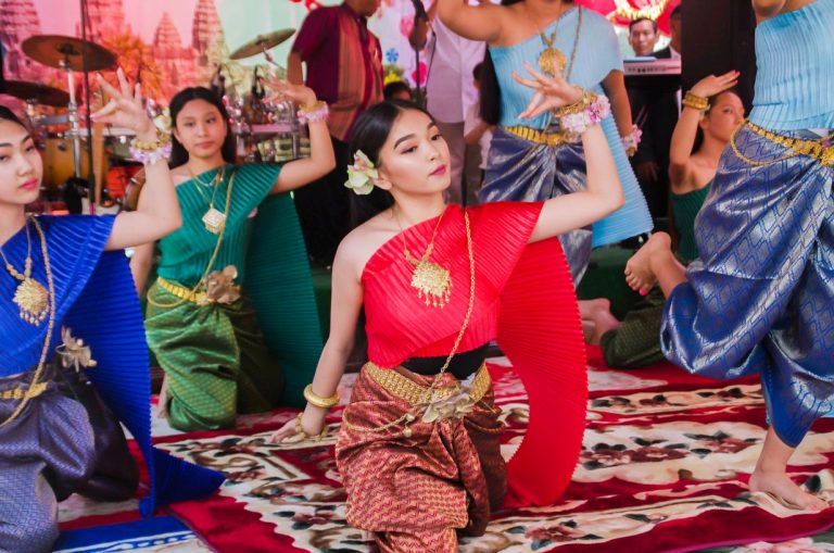 Wheaton Springs 2019 - Khmer Dance Troupe