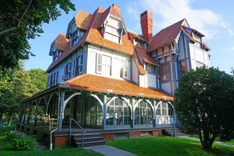 shutterstock_1540425539 (1)